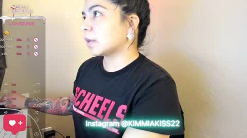 Snapshot of kimmiakiss22 chatting on 16, 12, 2024 Kimmi online show from 16, 12, 2024