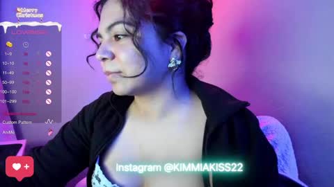Snapshot of kimmiakiss22 chatting on 22, 12, 2024 Kimmi online show from 22, 12, 2024