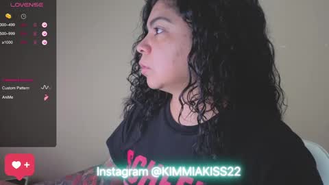 Snapshot of kimmiakiss22 chatting on 7, 1, 2025 Kimmi online show from 7, 1, 2025