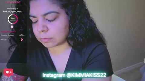 Snapshot of kimmiakiss22 chatting on 1, 2, 2025 Kimmi online show from 1, 2, 2025
