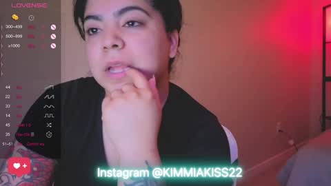 Snapshot of kimmiakiss22 chatting on 2, 2, 2025 Kimmi online show from 2, 2, 2025