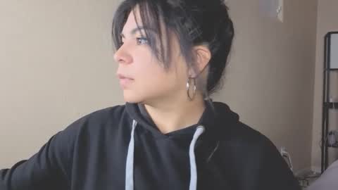 Snapshot of kimmiakiss22 chatting on 8, 3, 2025 Kimmi online show from 8, 3, 2025