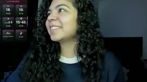 Snapshot of kimmiakiss22 chatting on 23, 10, 2025 Kimmi online show from 23, 10, 2025