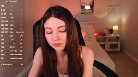 Snapshot of kimmie_shine chatting on 18, 2, 2026 Your Kimmie follow me online show from 18, 2, 2026