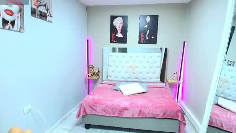 Kim online show from 4, 5, 2026