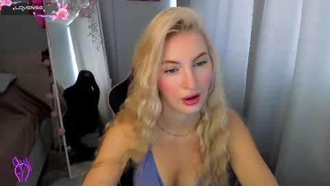 kimmy1_powell online show from 27, 6, 2026