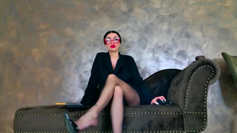 Kim Wilmes online show from 16, 5, 2026