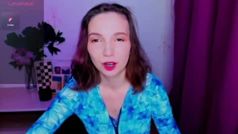 Hazel online show from 25, 6, 2026