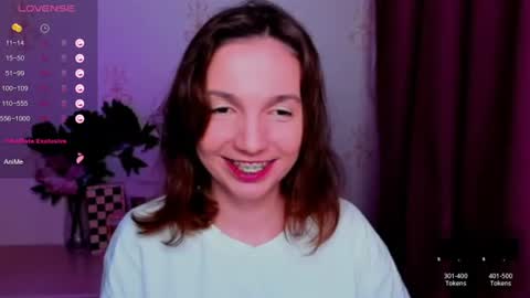 Hazel online show from 5, 7, 2026