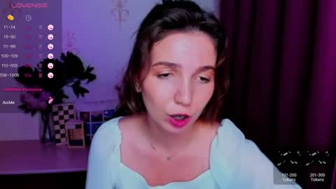 Hazel online show from 28, 7, 2026