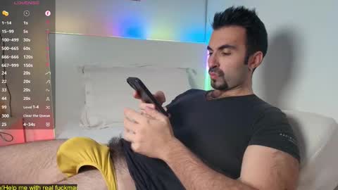 Snapshot of king7045 chatting on 18, 12, 2025 king7045 online show from 18, 12, 2025