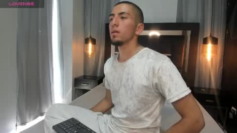 King Dante  online show from 4, 12, 2024