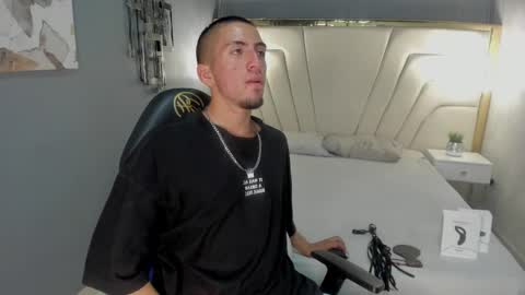 King Dante  online show from 7, 12, 2024