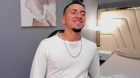 King Dante  online show from 12, 12, 2024