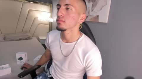 King Dante  online show from 14, 12, 2024