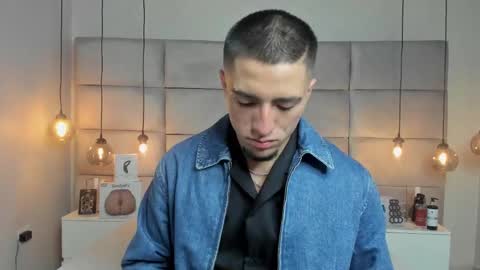 King Dante  online show from 12, 2, 2025