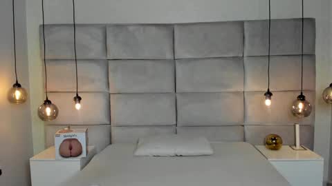 King Dante  online show from 20, 2, 2025