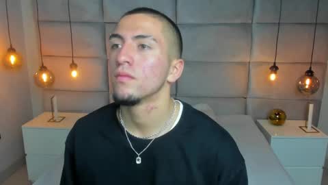 King Dante  online show from 4, 3, 2025