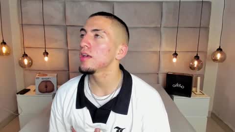 King Dante  online show from 11, 3, 2025