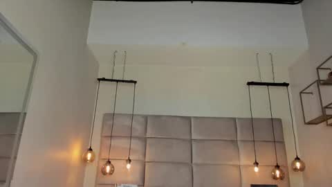 King Dante  online show from 12, 3, 2025