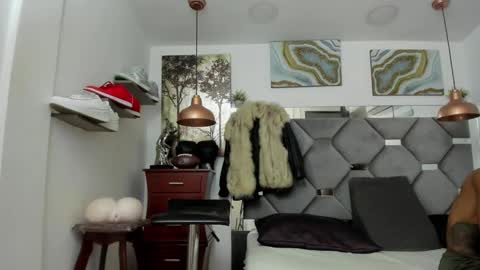 Snapshot of king_fitt_ chatting on 9, 2, 2025 HOT MEN BLACK online show from 9, 2, 2025