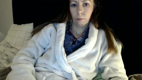 sexysexyhotwetpinkredpussy online show from 3, 4, 2026