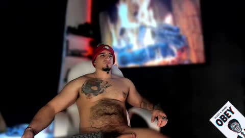 King Bear online show from 8, 2, 2025