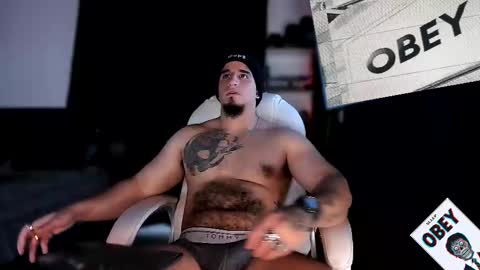 King Bear online show from 16, 2, 2025