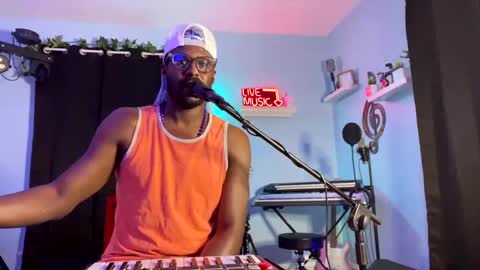 KC online show from 18, 2, 2025