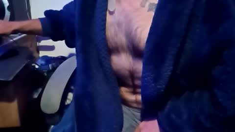 Robbie  online show from 2, 10, 2025