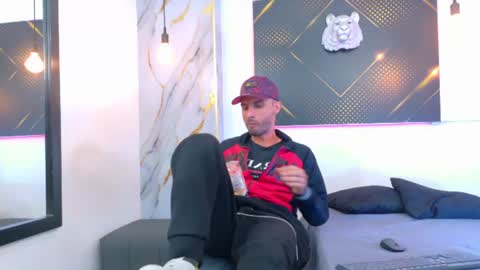 KING  online show from 22, 7, 2026