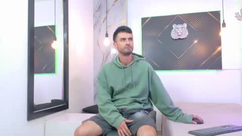 KING  online show from 24, 7, 2026