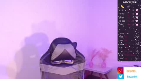  A L E X  online show from 15, 10, 2025