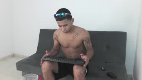 DOMINANT ALPHA KINGS online show from 3, 7, 2026