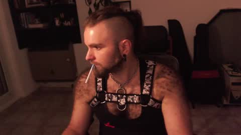 Snapshot of kinkracc chatting on 18, 9, 2025 kinkRacc online show from 18, 9, 2025