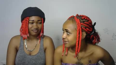 Snapshot of kinky_secrett chatting on 13, 9, 2025 Cupshee and cushey online show from 13, 9, 2025