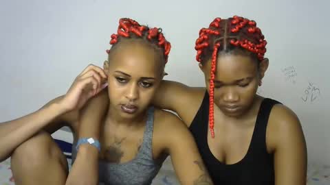 Snapshot of kinky_secrett chatting on 17, 9, 2025 Cupshee and cushey online show from 17, 9, 2025