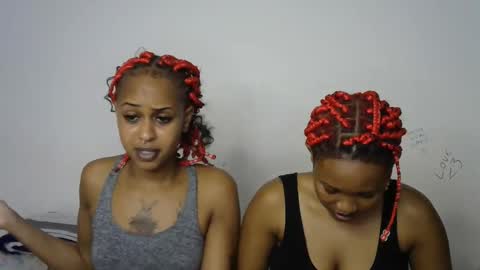 Snapshot of kinky_secrett chatting on 17, 9, 2025 Cupshee and cushey online show from 17, 9, 2025