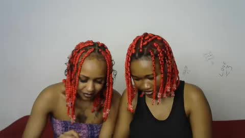 Snapshot of kinky_secrett chatting on 21, 9, 2025 Cupshee and cushey online show from 21, 9, 2025