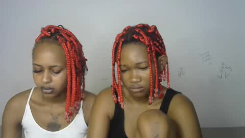 Snapshot of kinky_secrett chatting on 26, 9, 2025 Cupshee and cushey online show from 26, 9, 2025