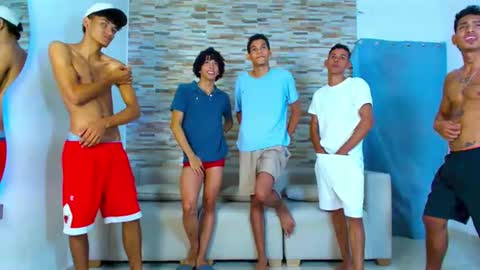kinkyhousexxx online show from 28, 7, 2026