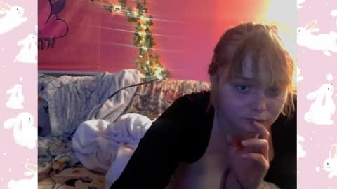 kinkyivy99 online show from 11, 4, 2026