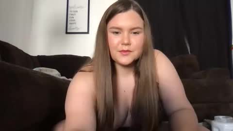 kinkykelly125 online show from 28, 10, 2025