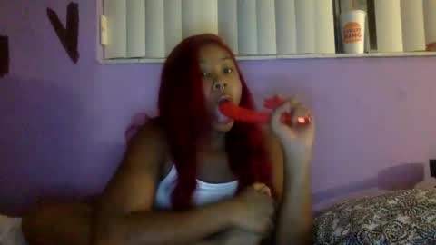 Snapshot of kinkykittee chatting on 23, 11, 2025 Bunniii online show from 23, 11, 2025