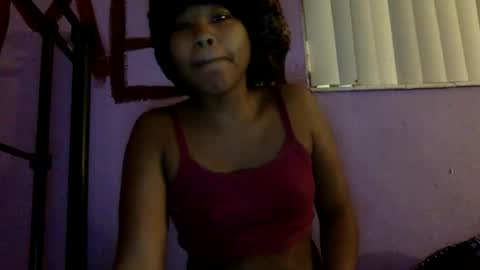 Snapshot of kinkykittee chatting on 27, 2, 2026 Bunniii online show from 27, 2, 2026