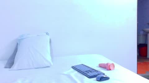 kinkyy_redhead online show from 14, 5, 2026