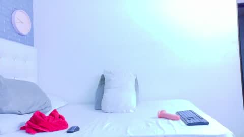 kinkyy_redhead online show from 15, 5, 2026