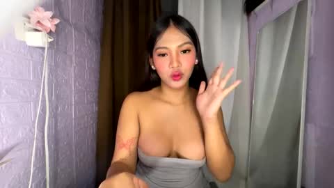 Snapshot of kinnalicous chatting on 1, 5, 2026 kinnalicous online show from 1, 5, 2026