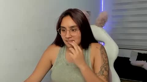 kir_ely online show from 23, 7, 2026