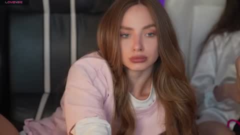 Snapshot of kira0541 chatting on 3, 7, 2026 Sweet girls online show from 3, 7, 2026